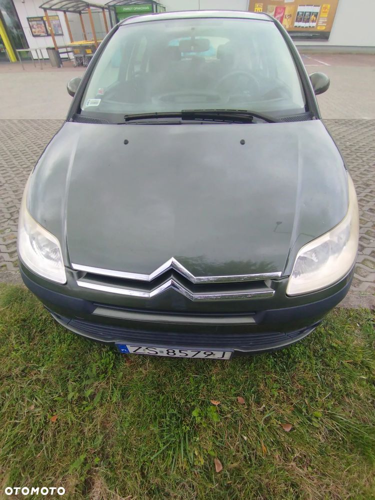 Citroen C4 2004 photo 2