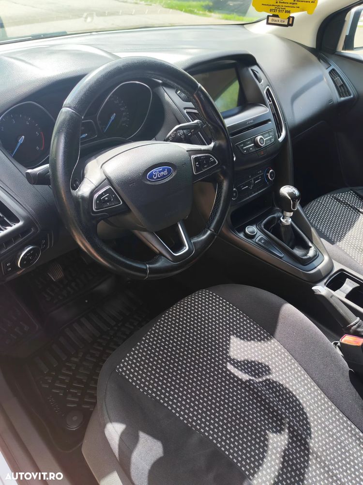 Ford Focus - 3