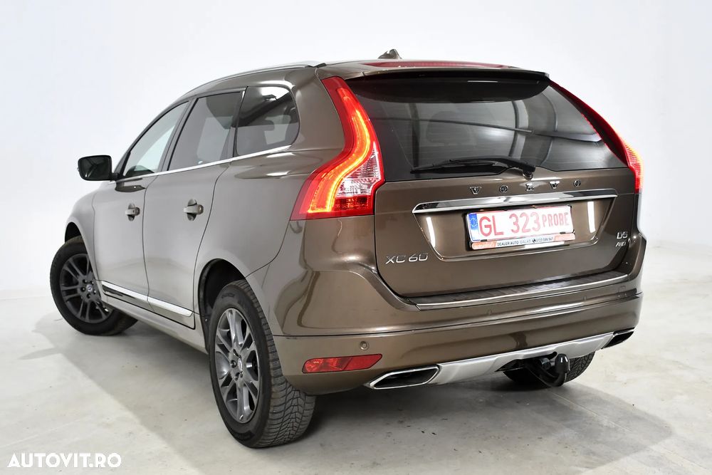 Volvo XC 60 D4AWD Summum - 10