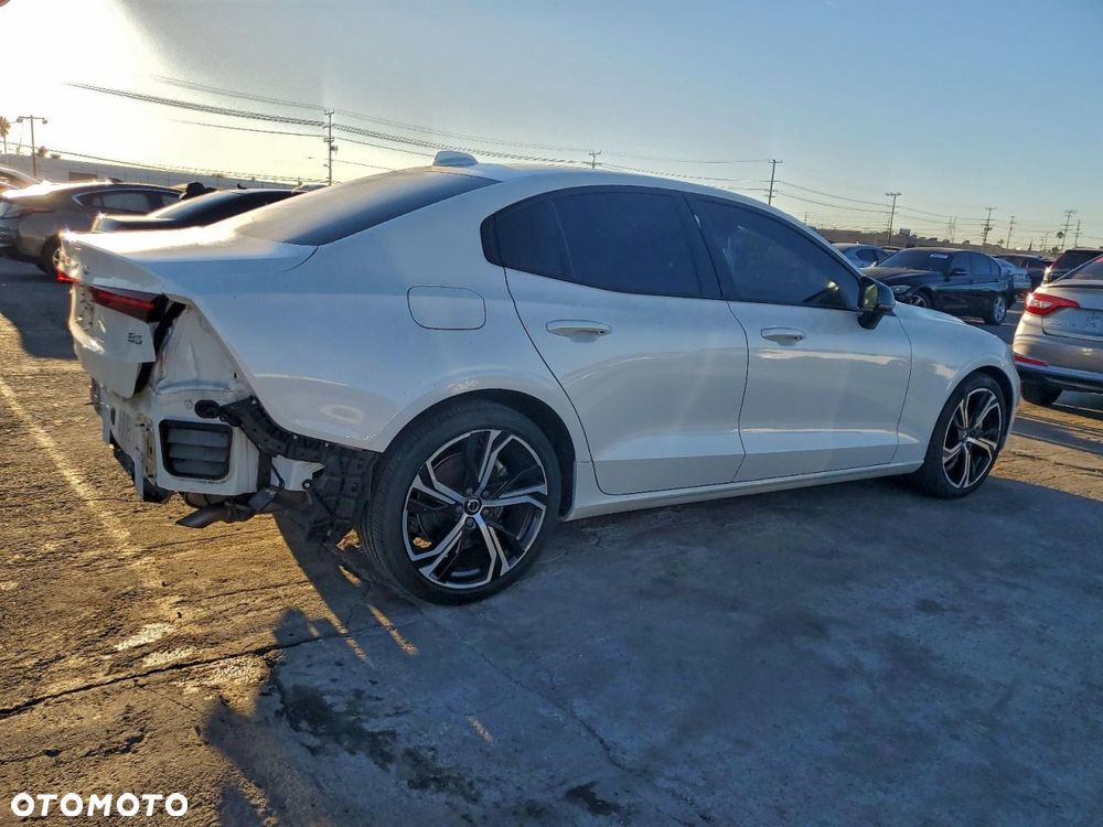 Volvo S60 - 4