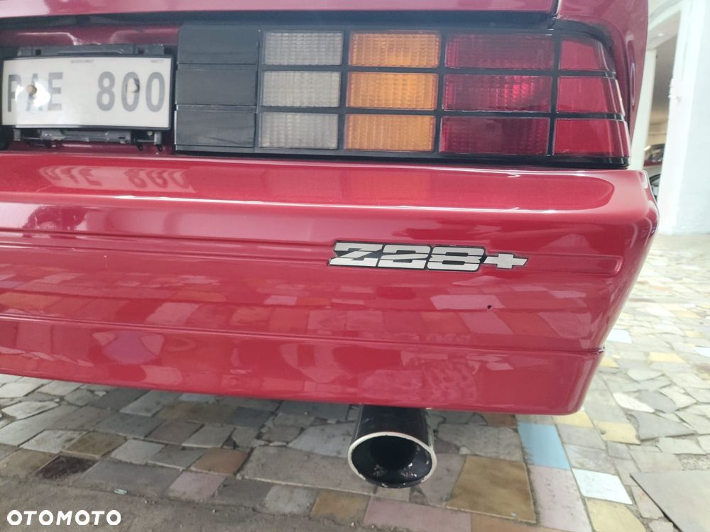Chevrolet Camaro 5.0 Z-28 Convertible - 12