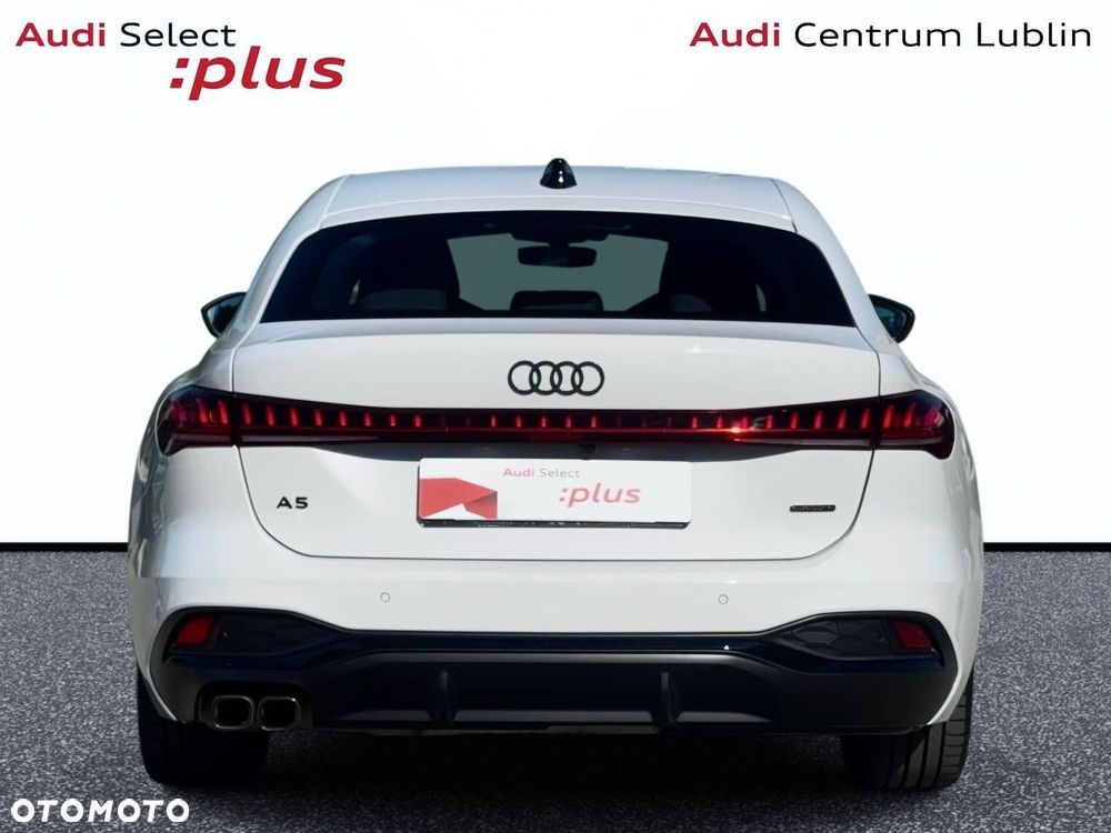 Audi A5 Limousine - 6