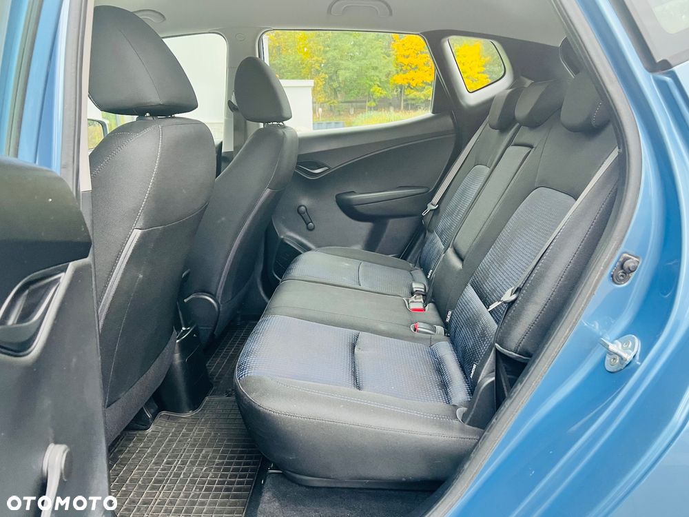 Hyundai ix20 1.4 Trend - 25