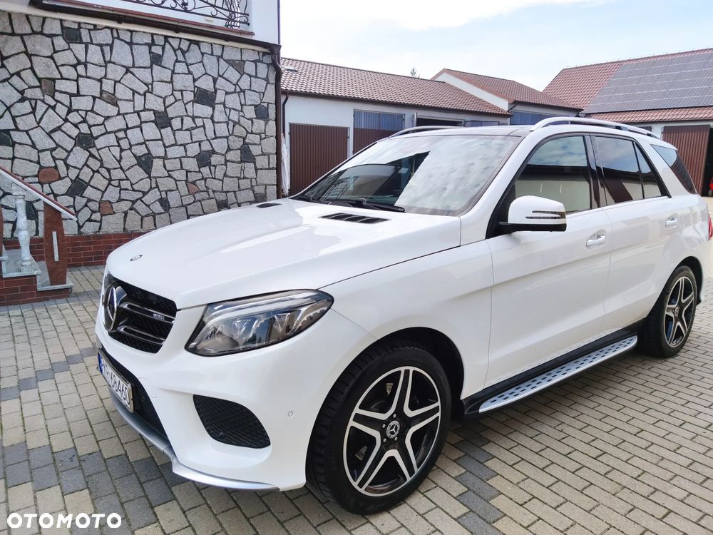 Mercedes-Benz GLE - 4
