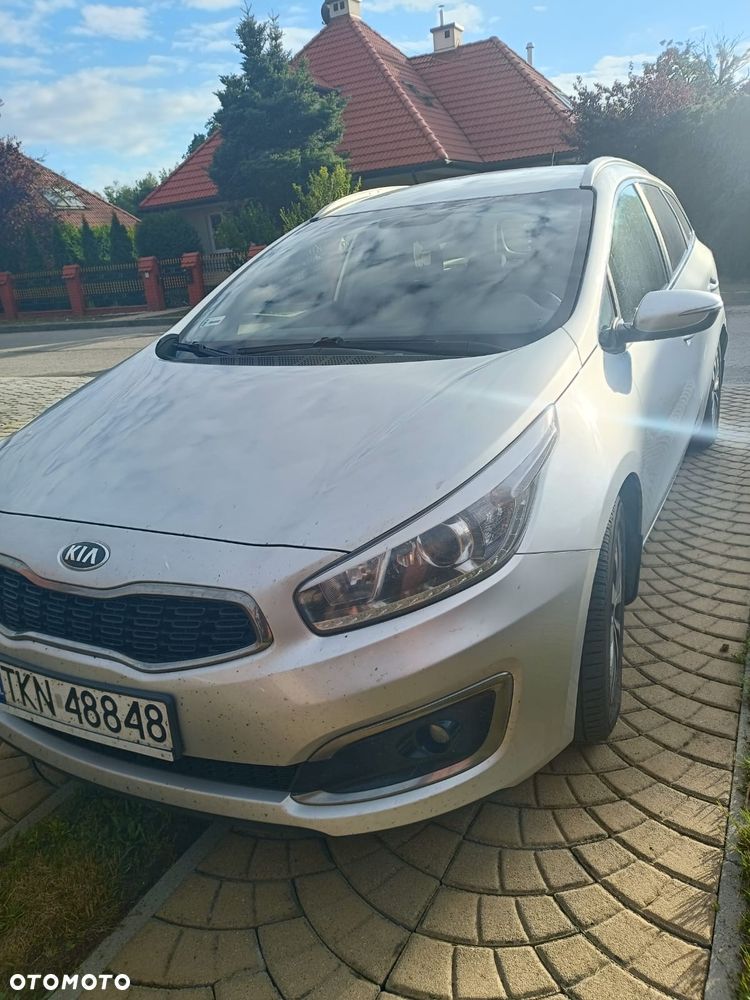 Kia Ceed 1.6 CRDi L DCT - 1