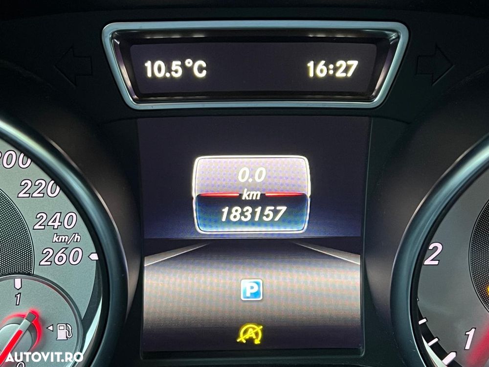 Mercedes-Benz GLA 200 d Activity Edition - 10