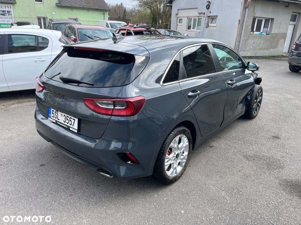 Kia Ceed 1.5 T-GDI OPF Vision - 4