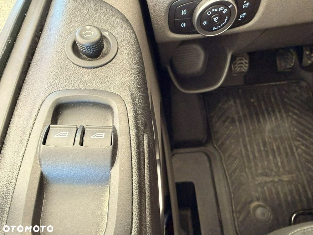 Ford Transit Custom - 22