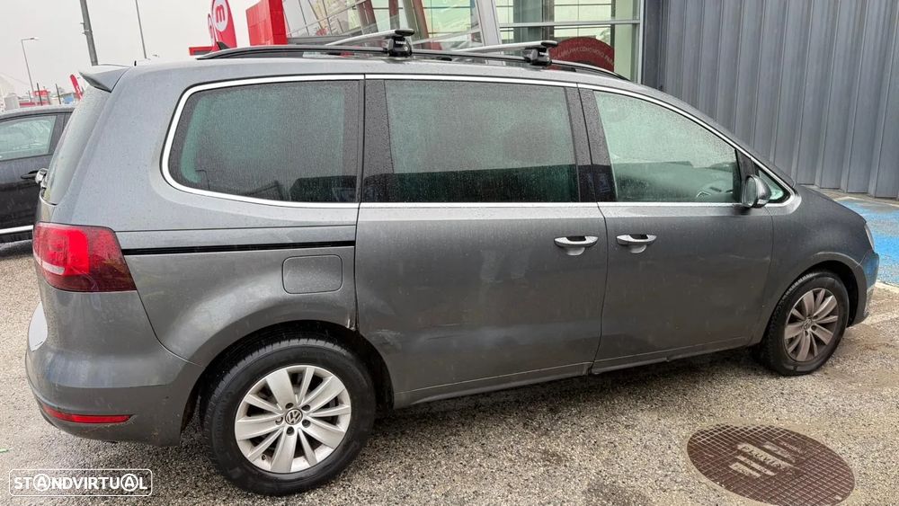 VW Sharan 2.0 TDI 4MOTION Comfortline - 3