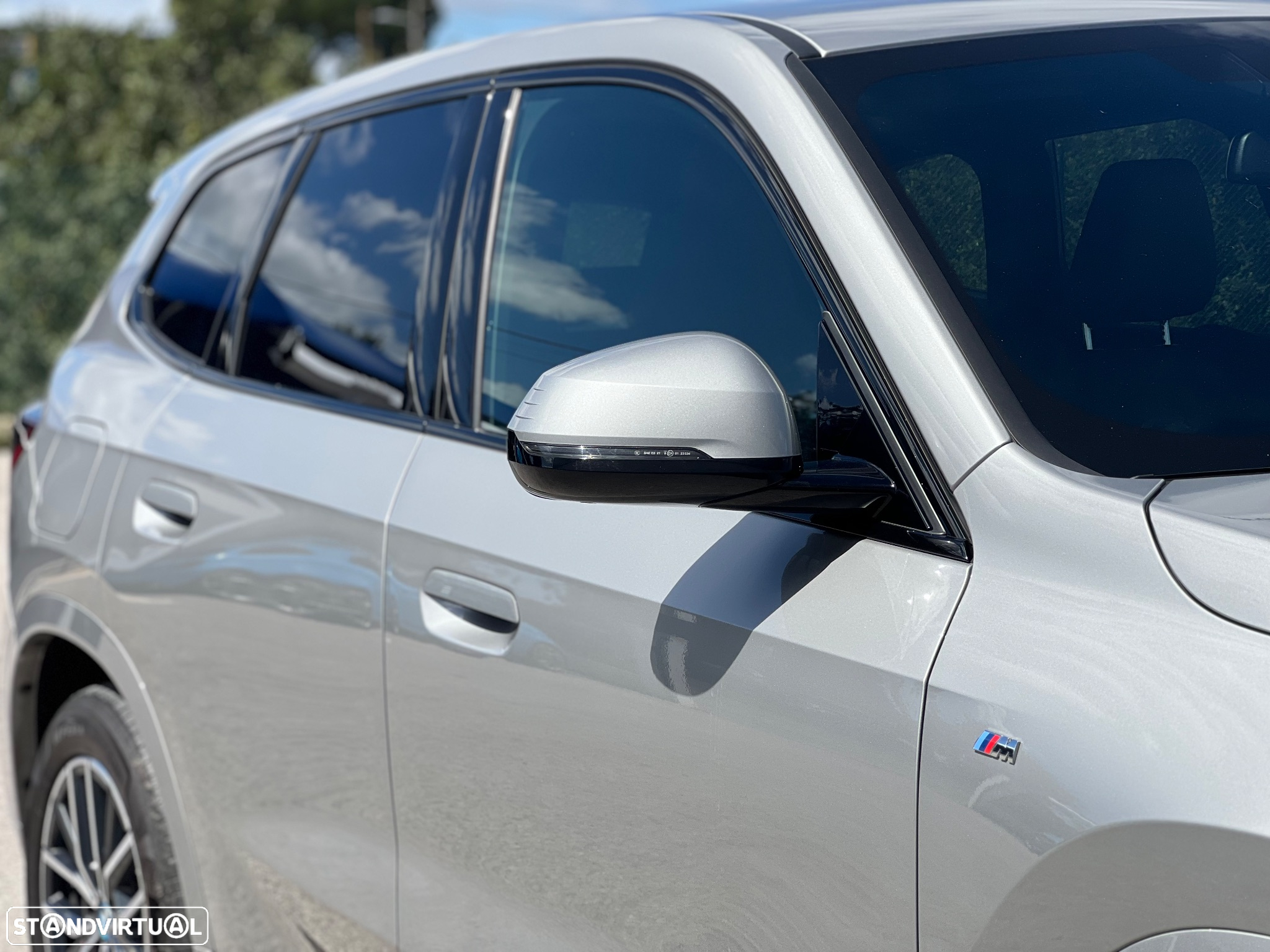 BMW iX1 xDrive30 M Sport Pack - 27