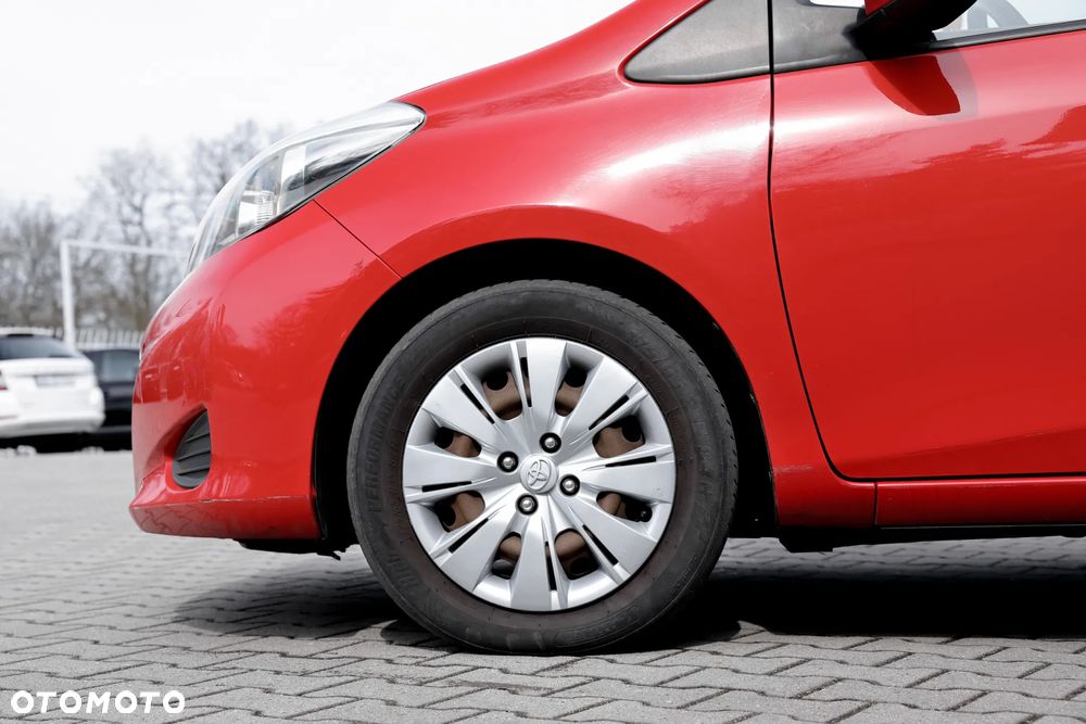 Toyota Yaris 1.33 Luna - 4
