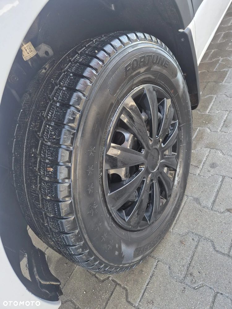 Mercedes-Benz Sprinter - 6