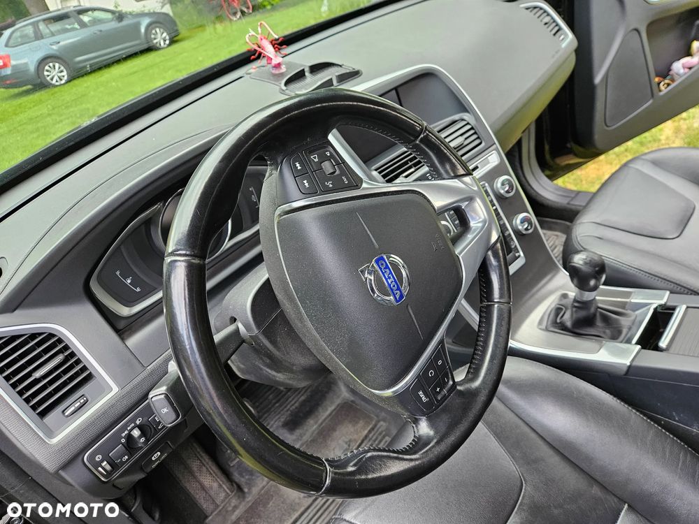 Volvo XC 60 D4 AWD Summum - 13