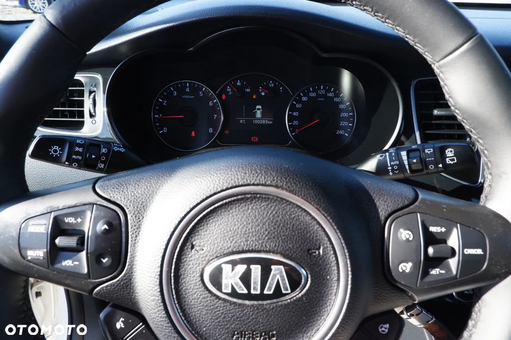 Kia Carens 1.6 GDI L EU6 - 18