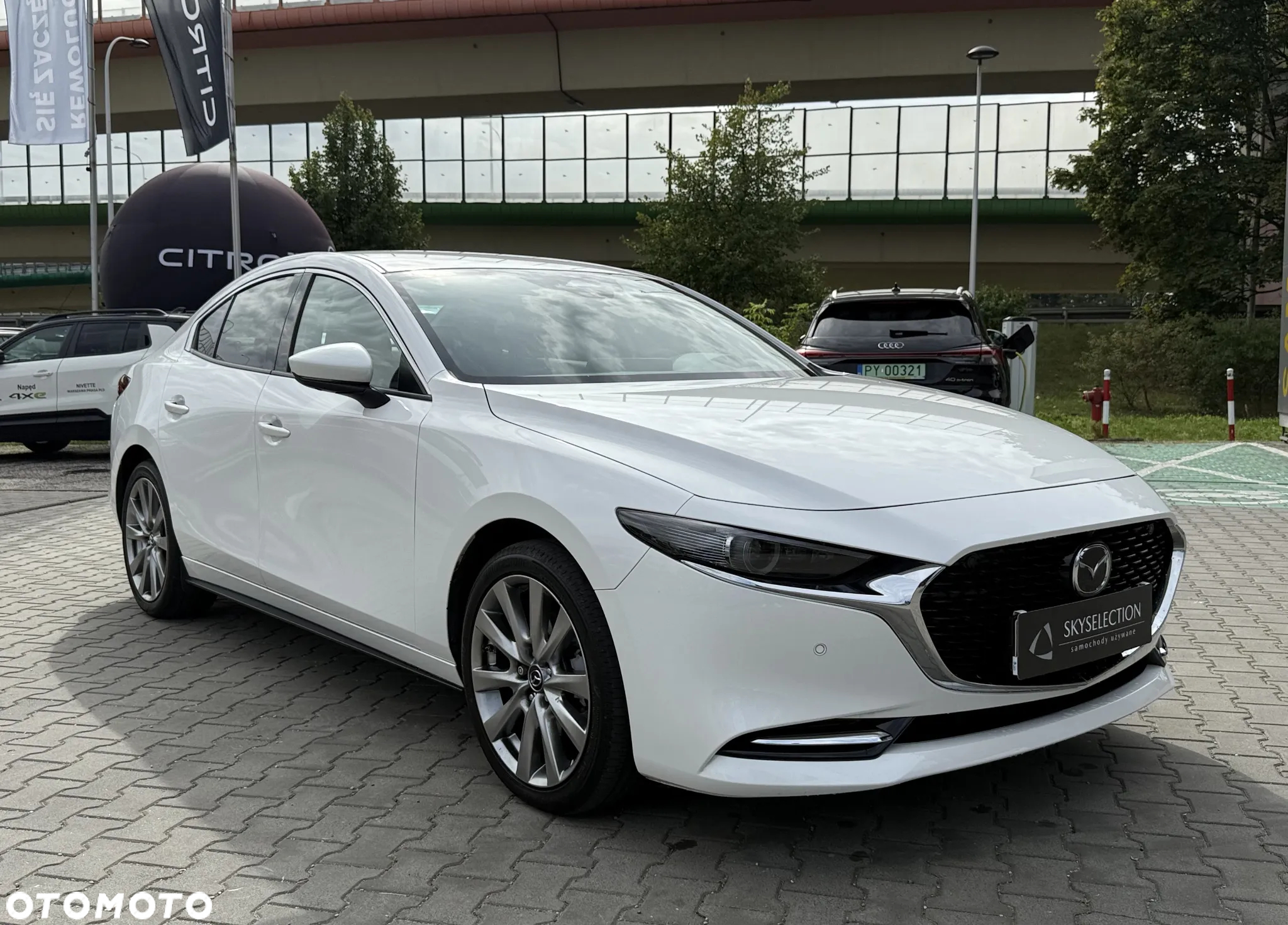 Mazda 3 - 8