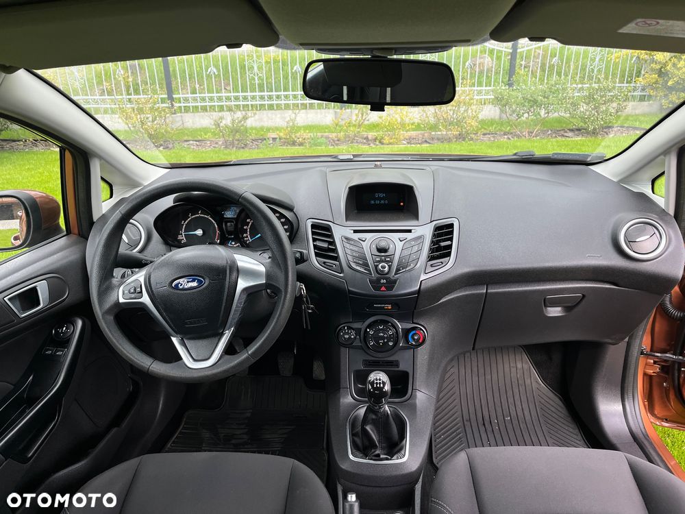 Ford Fiesta 1.0 EcoBoost Titanium X - 12