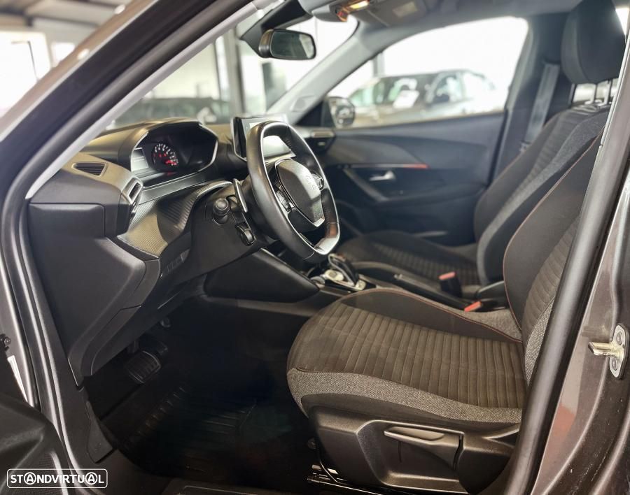 Peugeot 2008 1.2 PureTech Active Pack EAT8 - 9