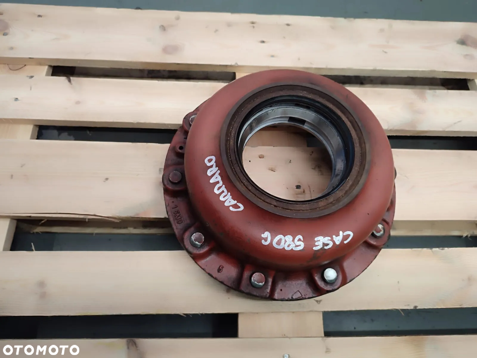 Obudowa satelitów piasta 11493 CASE 580 G - 4