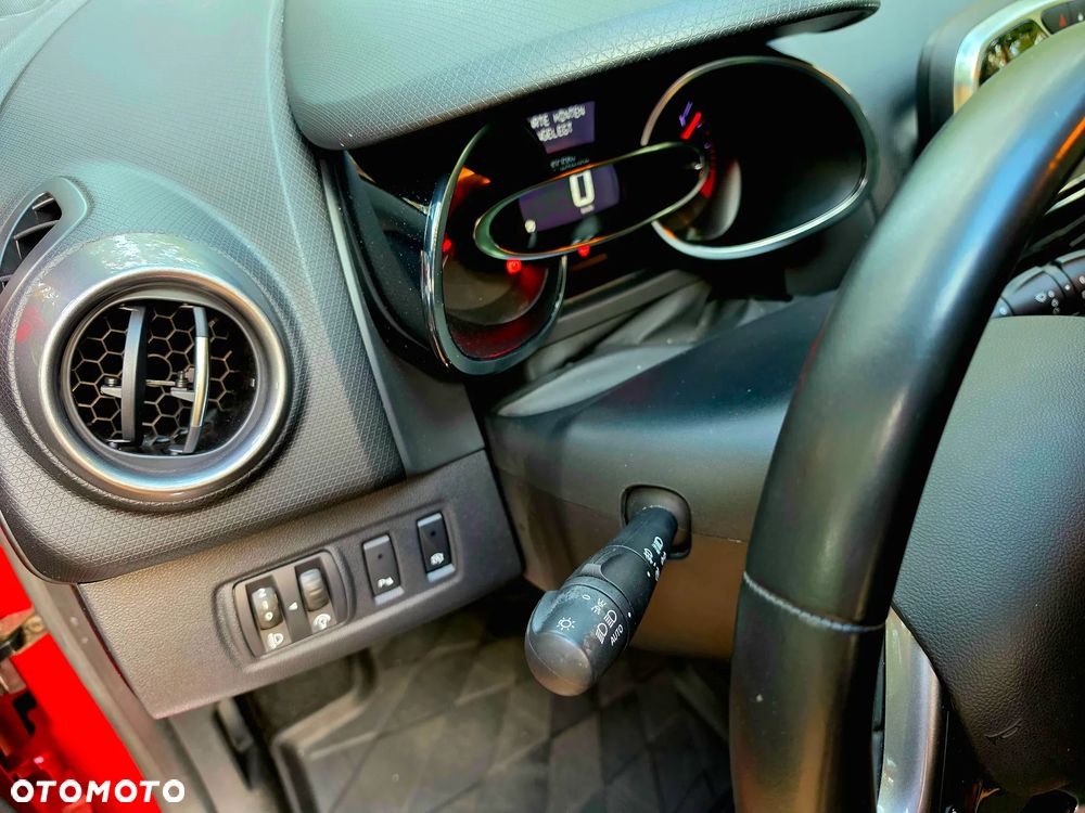 Renault Clio - 17