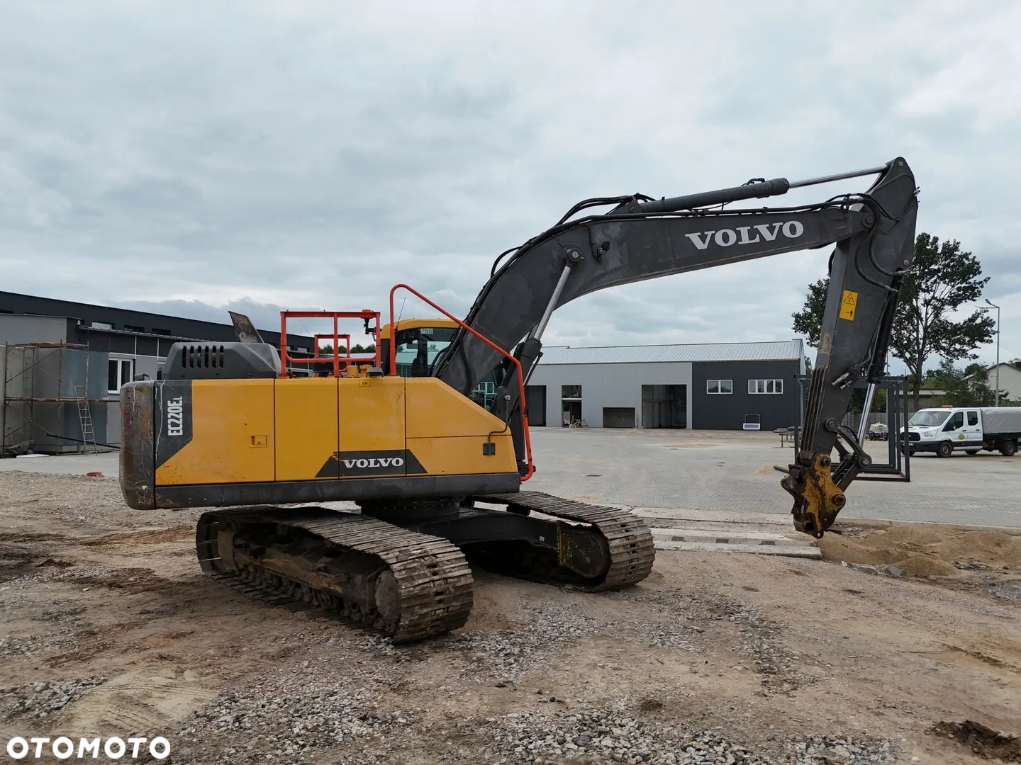 Volvo EC 220 EL - 20