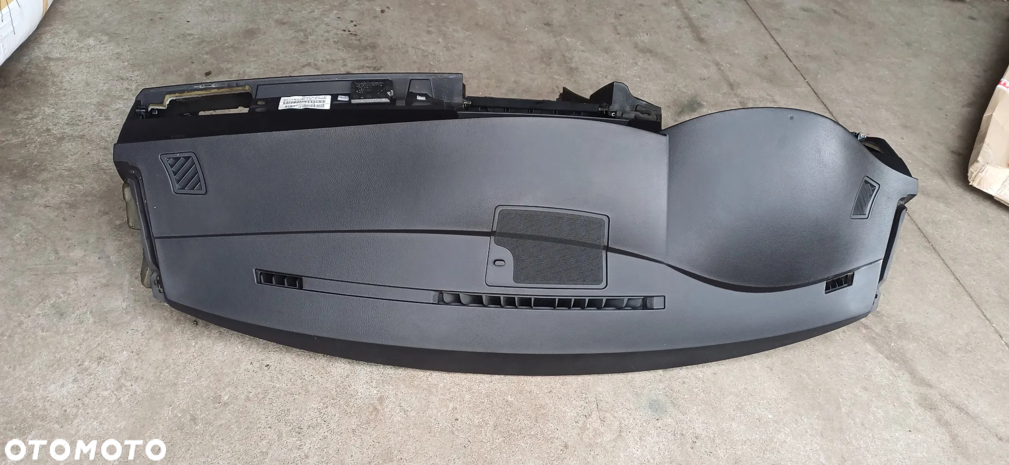 Deska rozdzielcza BMW E60 E61 kubki kluczyk EUROPA - 7