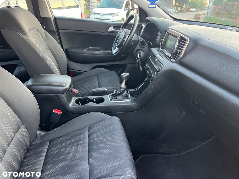 Kia Sportage 1.7 CRDI 2WD Dream-Team Edition - 8