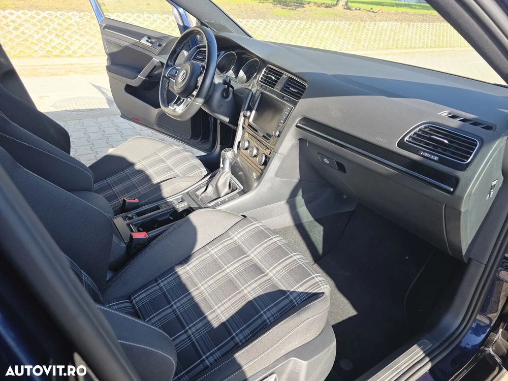 Volkswagen Golf GTD BlueMotion Technology - 17
