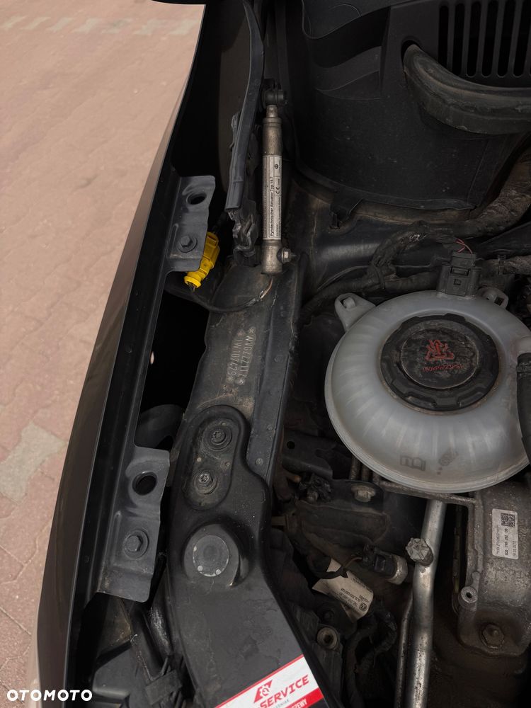 Volkswagen Touran 1.4 TSI BMT Highline DSG - 30