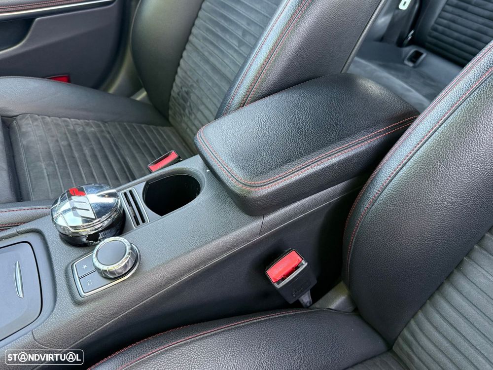 Mercedes-Benz CLA 200 (CDI) d 4Matic 7G-DCT AMG Line - 19