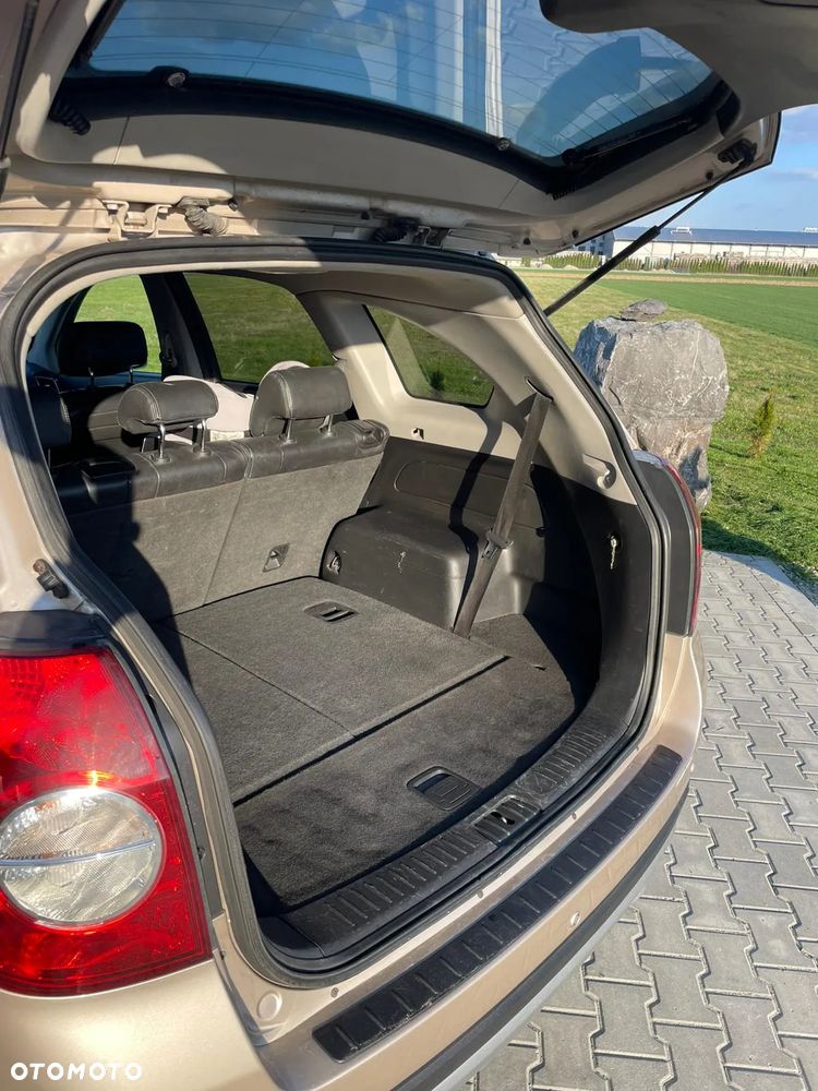 Chevrolet Captiva 2.2 D LT+ - 8