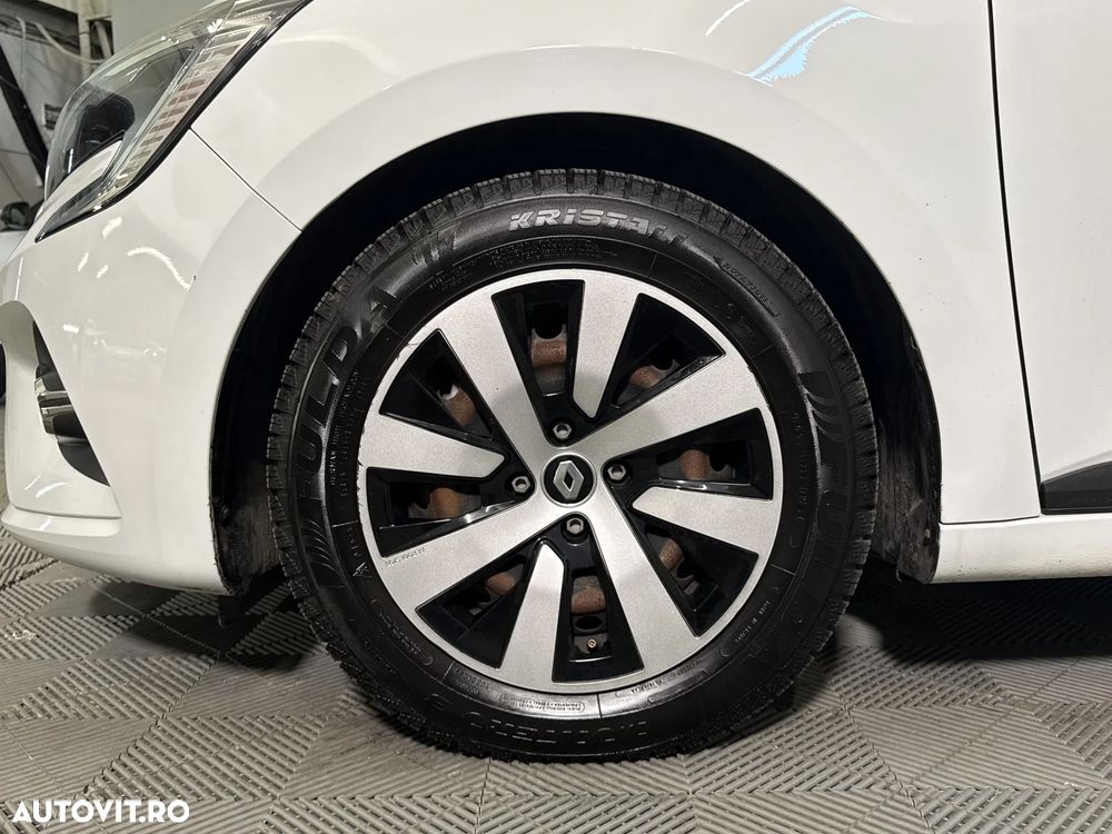 Renault Clio - 14