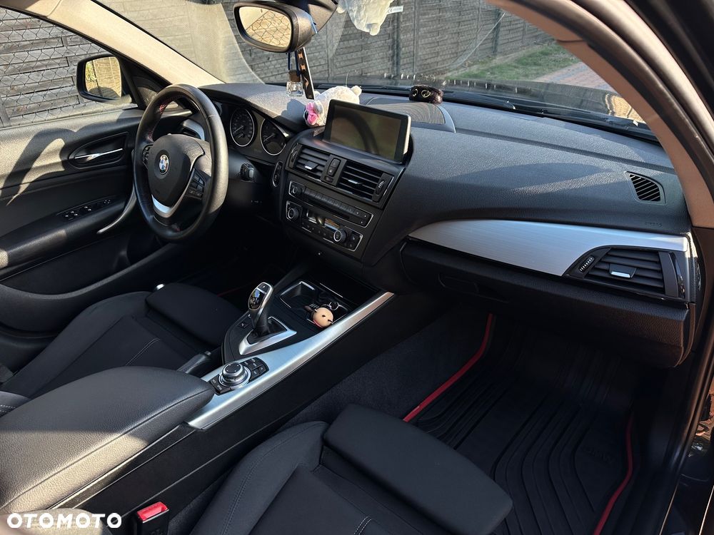 BMW Seria 1 120d Sport-Aut Sport Line - 16