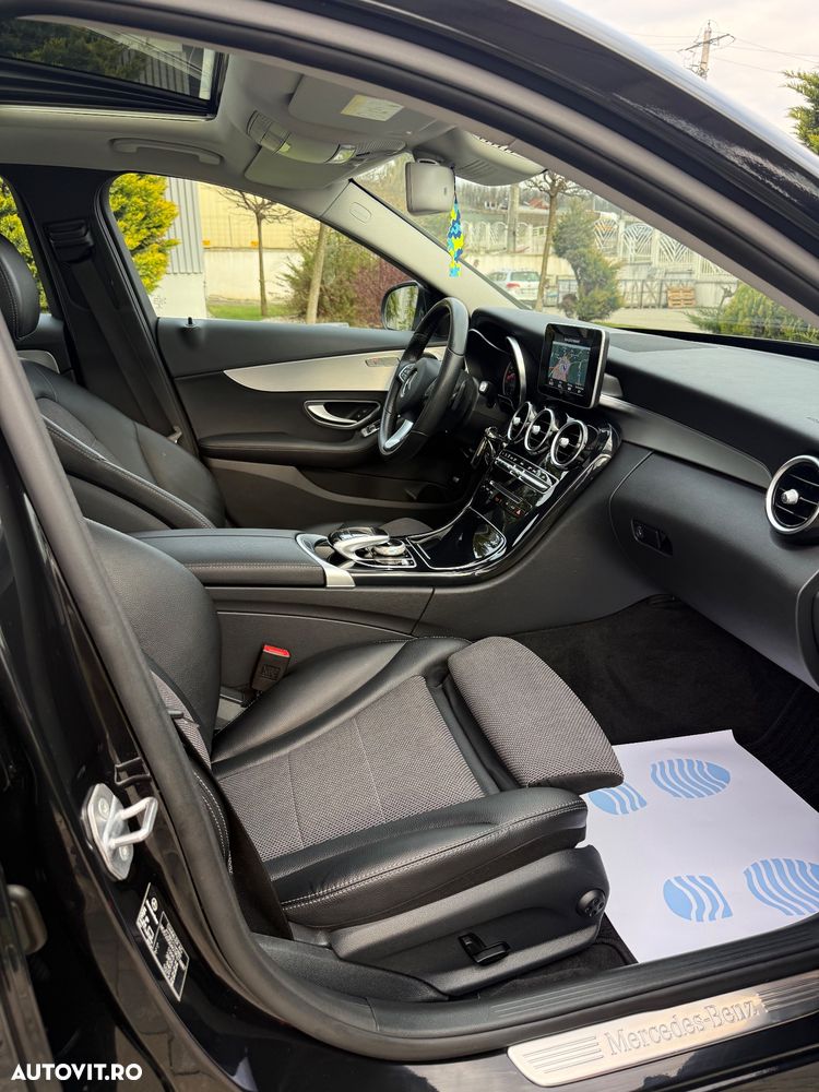 Mercedes-Benz C 180 Kompressor Automatik BlueEFFICIENCY Avantgarde - 15