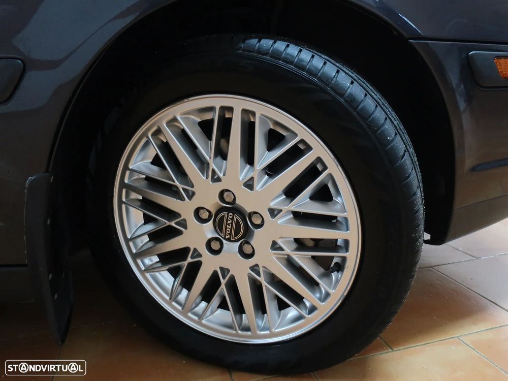 Volvo S80 2.8 T6 - 8