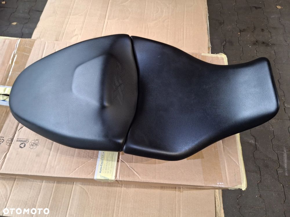 Kanapa Niska BMW S1000 XR - 1