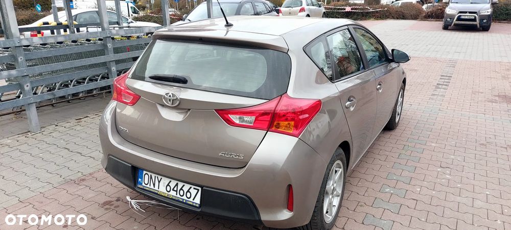 Toyota Auris 1.33 VVT-i Life Comfort - 4
