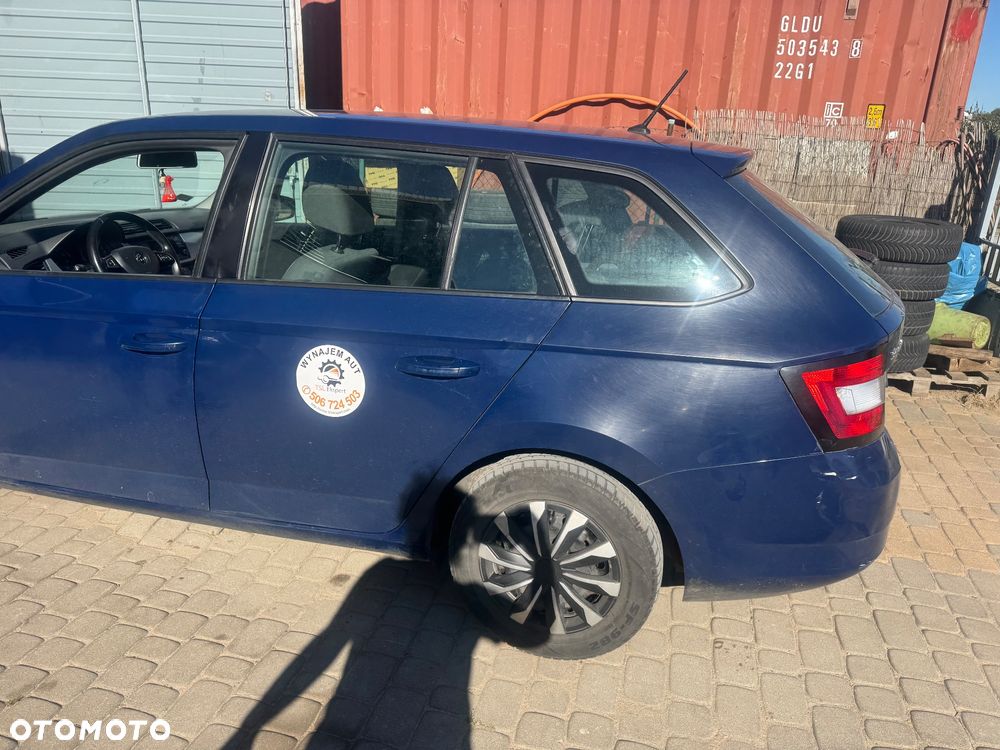 Skoda Fabia 1.2 TSI Active - 5