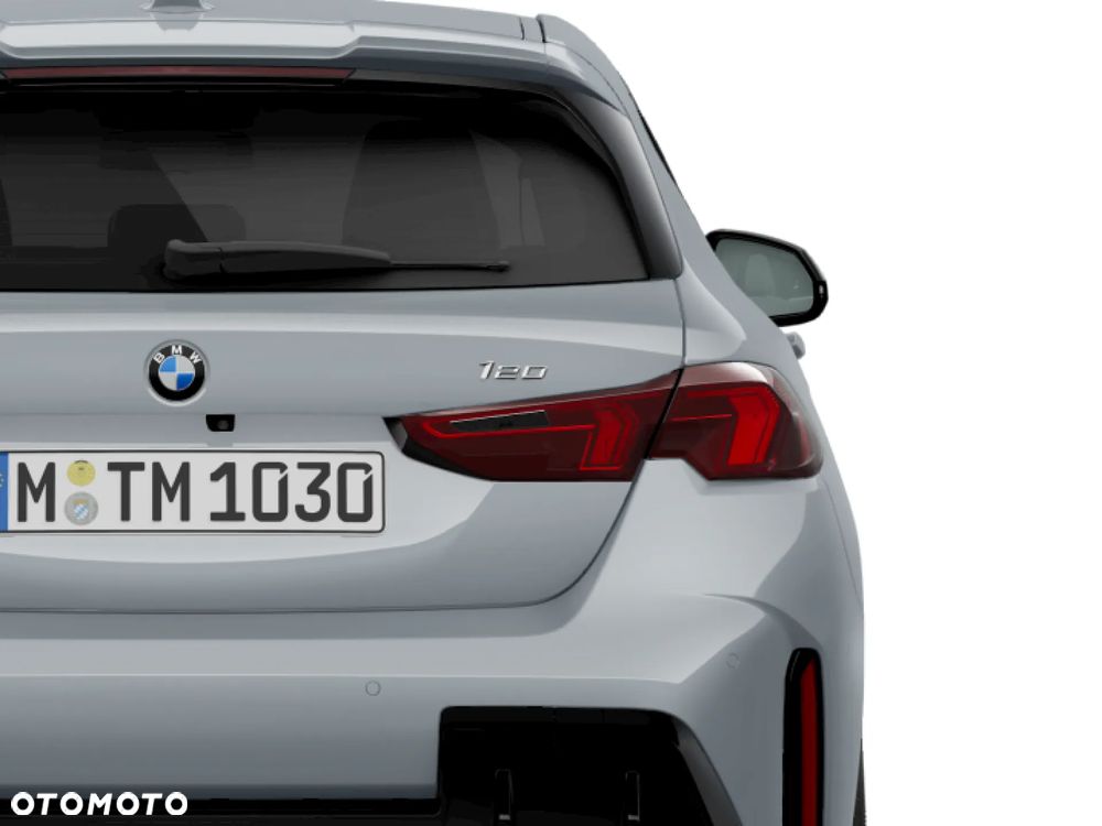 BMW Seria 1 120i Advantage - 5