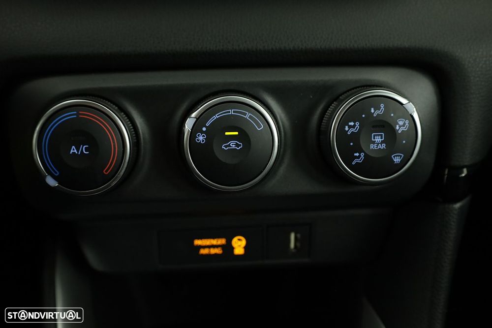 Toyota Yaris 1.0 VVT-i Comfort Plus - 11