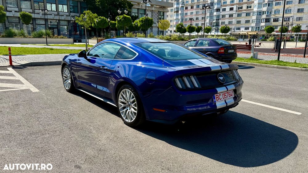Ford Mustang 2.3 EcoBoost - 8