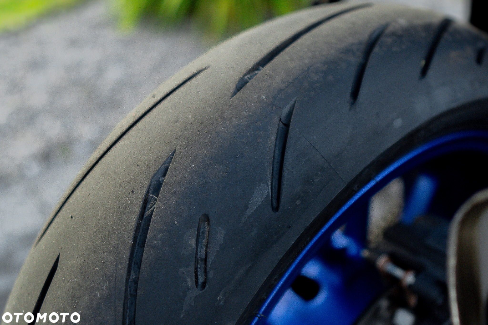 Yamaha R7 - 24