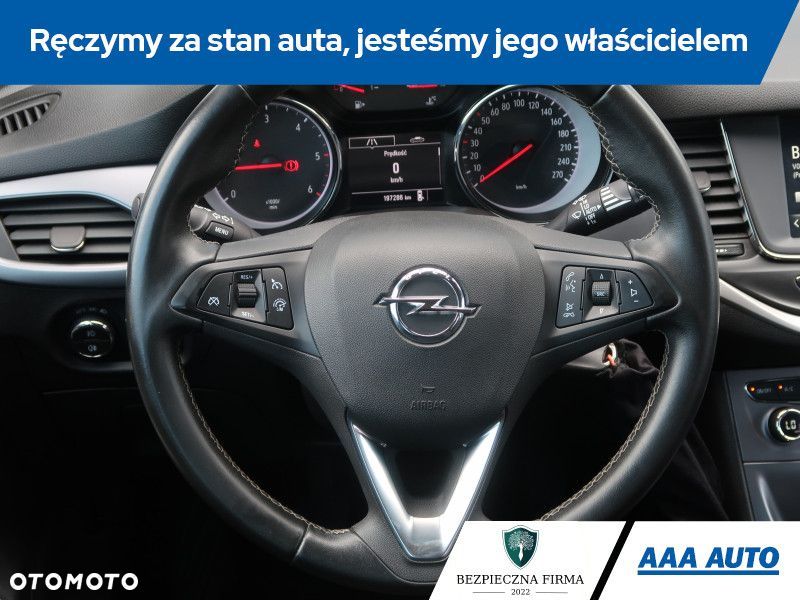 Opel Astra - 16