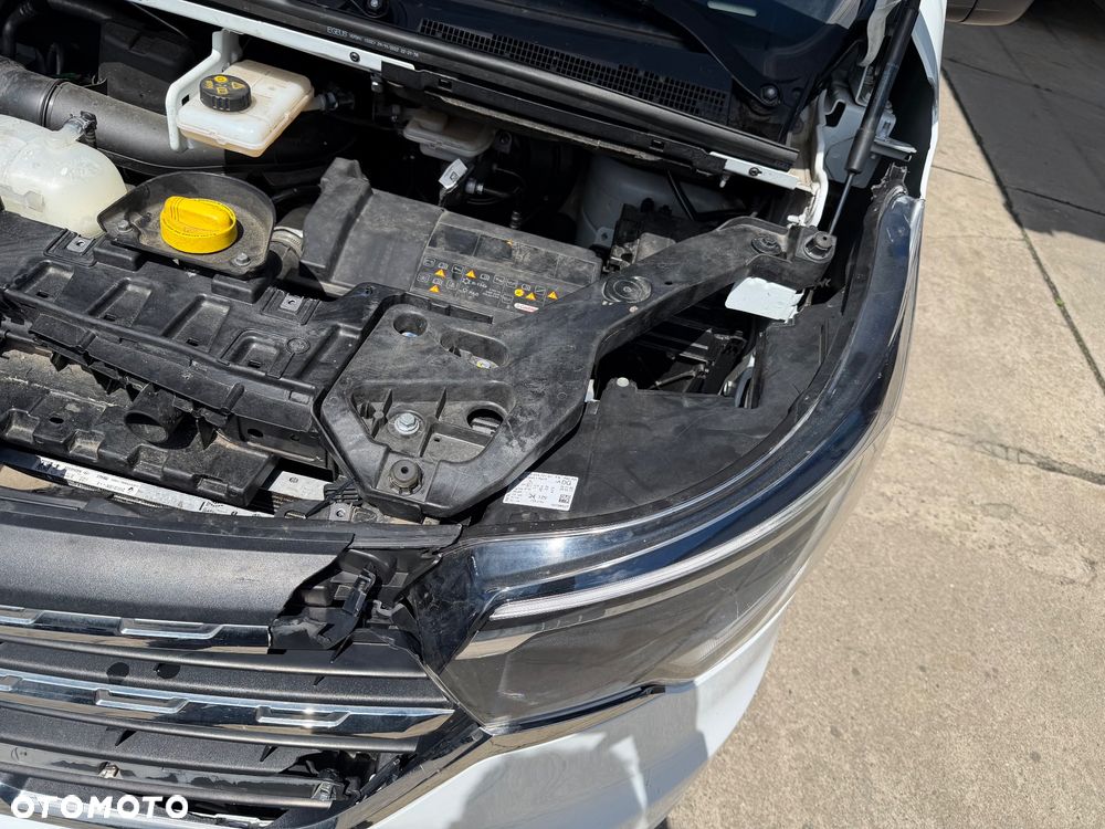 Renault TRAFIC BOGATA WERSJA!! Martwe pole, Park Assist, NAWIGACJA KLIMATYZACJA TEMPOMAT, świeżo sprowadzony, OKAZJA !!!! - 30