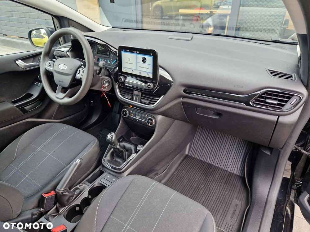 Ford Fiesta - 15