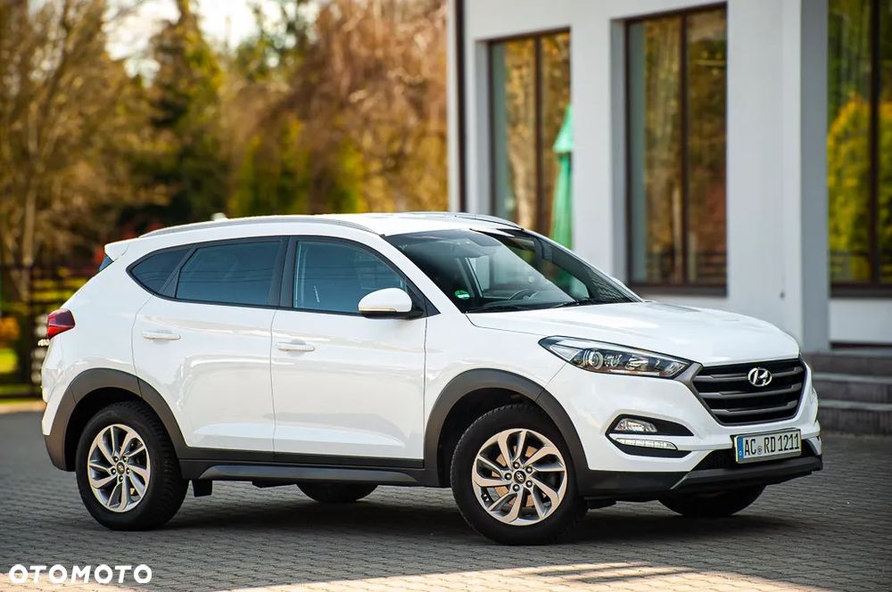 Hyundai Tucson blue 1.6 GDi 2WD Navi - 18