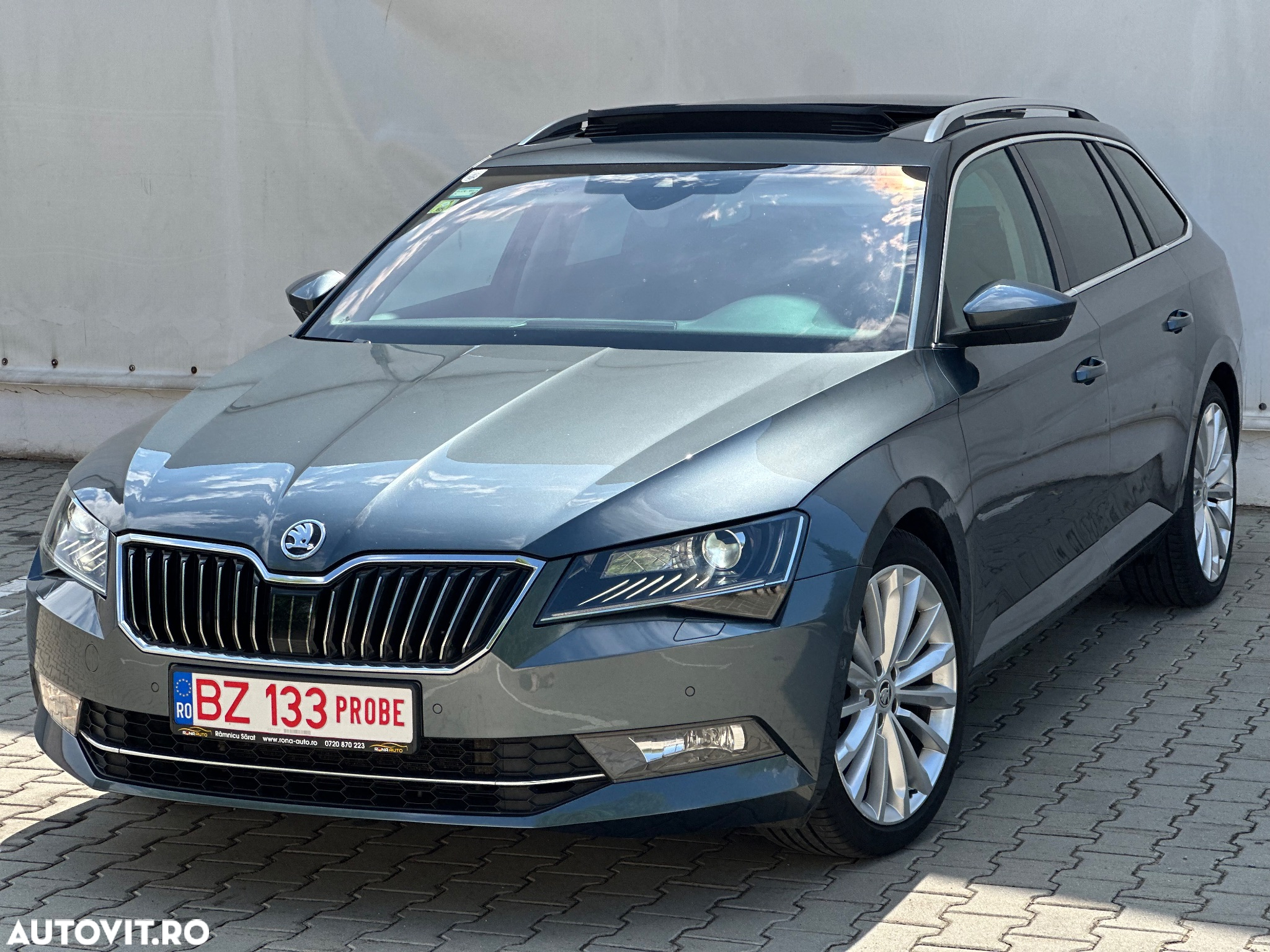 Skoda Superb 2.0 TDI DSG Style - 11