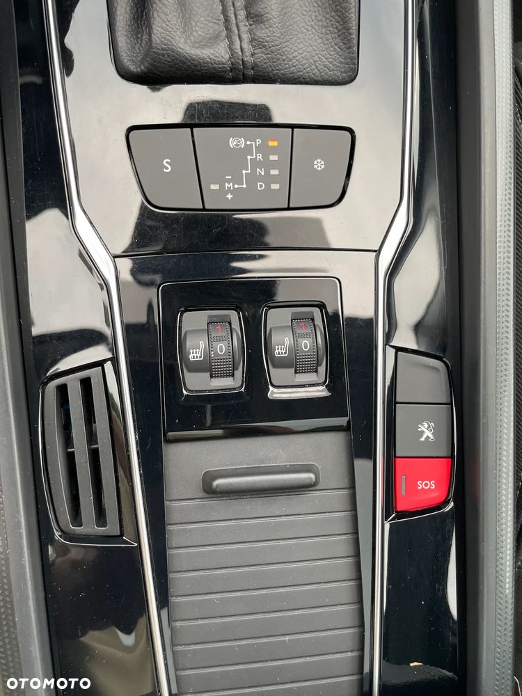 Peugeot 508 BlueHDi 180 EAT6 Stop&Start Allure - 26