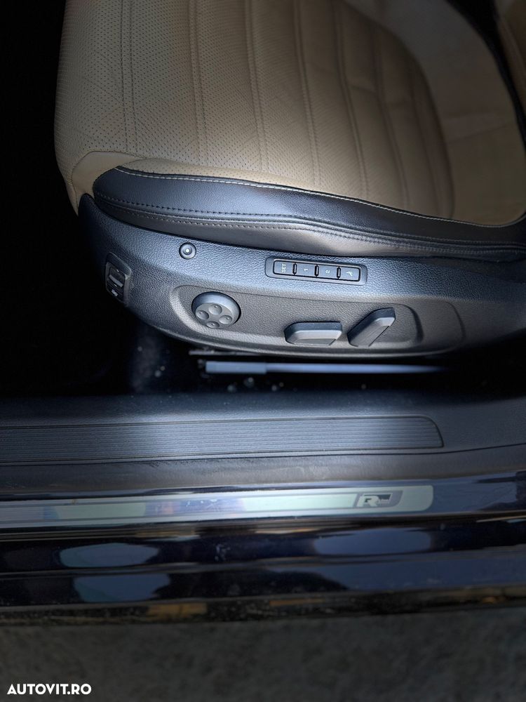 Volkswagen Passat CC - 16