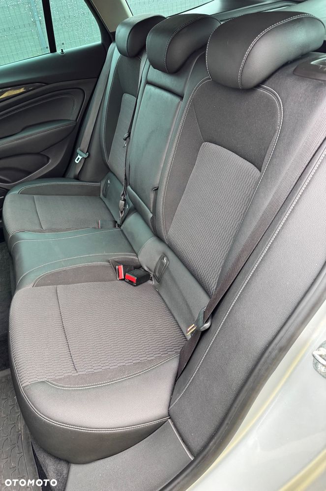 Opel Insignia 2.0 CDTI automatik Business Edition - 21