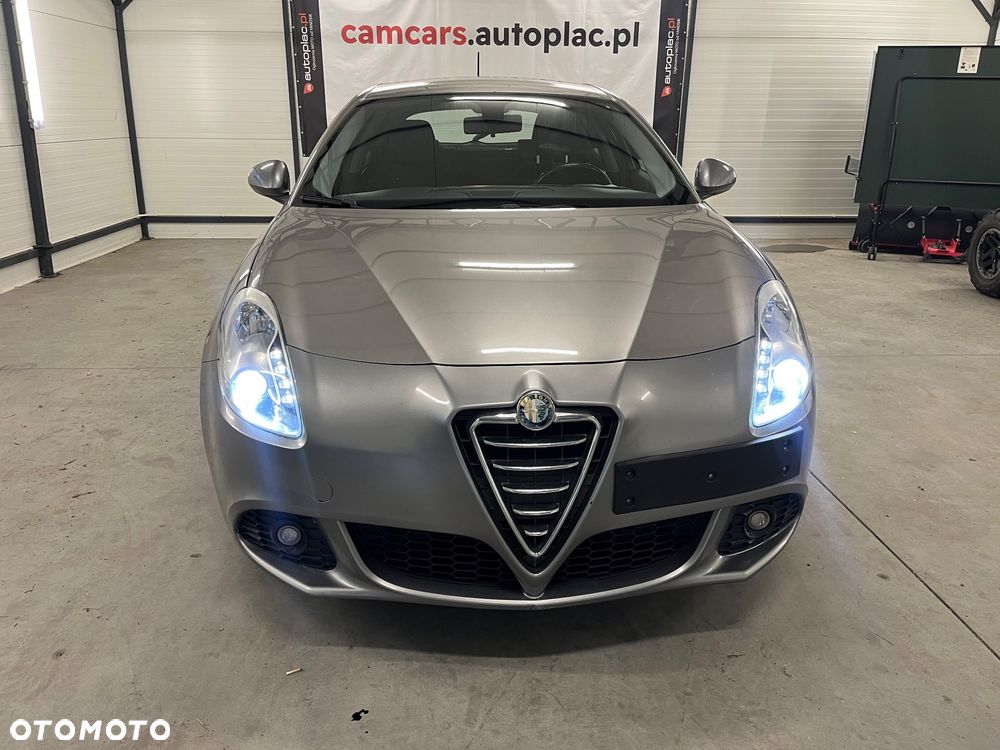 Alfa Romeo Giulietta - 1